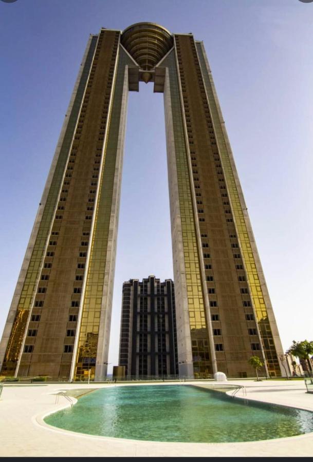 Intempo Celia-Apartment At Famous Intempo Building Μπένιντορμ Εξωτερικό φωτογραφία