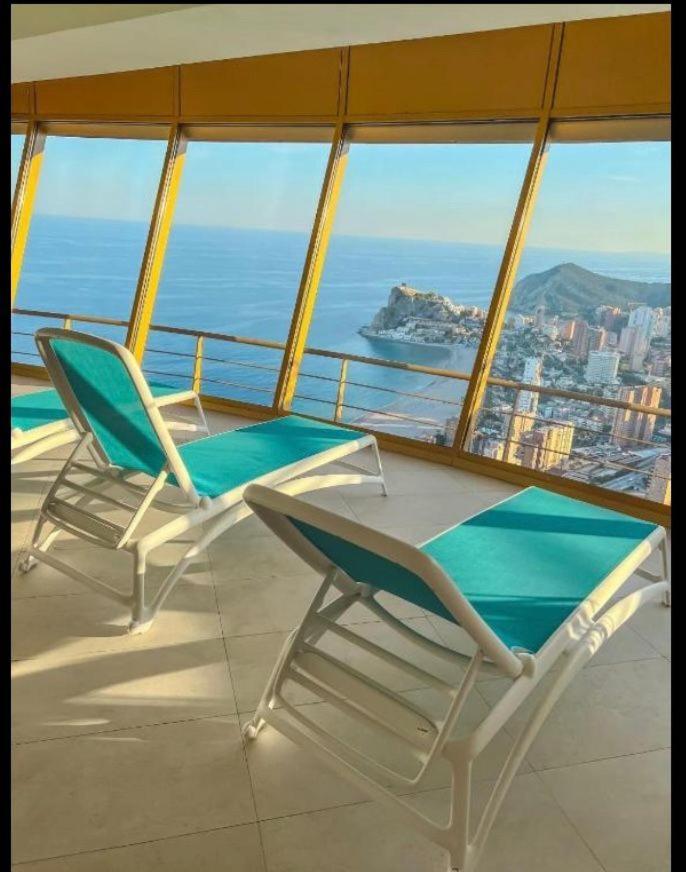 Intempo Celia-Apartment At Famous Intempo Building Μπένιντορμ Εξωτερικό φωτογραφία