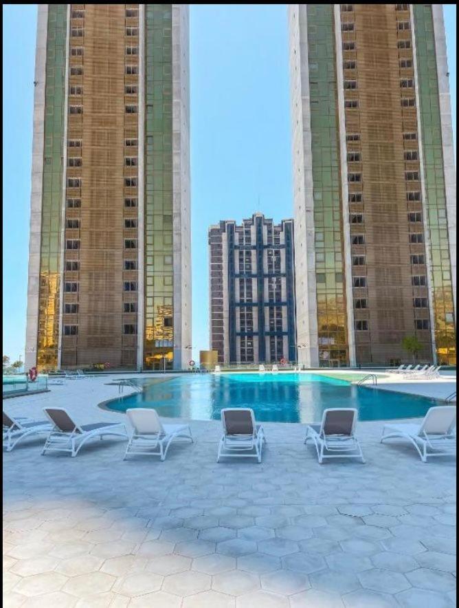 Intempo Celia-Apartment At Famous Intempo Building Μπένιντορμ Εξωτερικό φωτογραφία