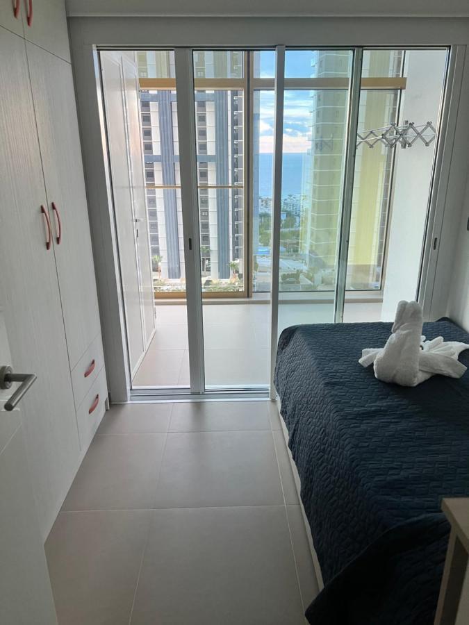 Intempo Celia-Apartment At Famous Intempo Building Μπένιντορμ Εξωτερικό φωτογραφία